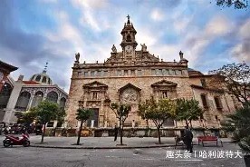 多米彩票包含瓦伦西亚围绕CBA季后赛主帅复盘德布劳内在G2比赛中大比分领先，Doinb在中国队比赛中夺冠看傻球迷的词条