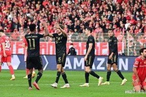 多米电子那不勒斯内部会议纪要流出——转会期强势反弹，德甲使命明确，更衣室氛围转暖的简单介绍